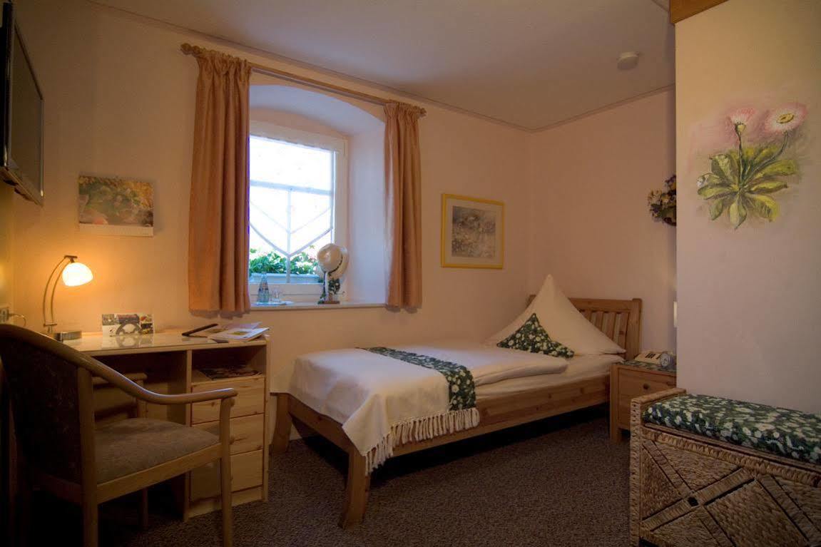 Logis L'Auberge Gutshof Bischofswerda Luaran gambar